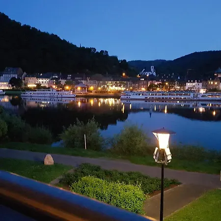 Mosel-Loggia - Luxusapartment -Terrass - Klimaanlage Verbandsgemeinde Verbandsgemeinde Traben-Trarbach Buitenkant foto