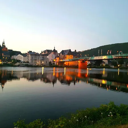 Mosel-Loggia - Luxusapartment -Terrass - Klimaanlage Verbandsgemeinde Verbandsgemeinde Traben-Trarbach Buitenkant foto